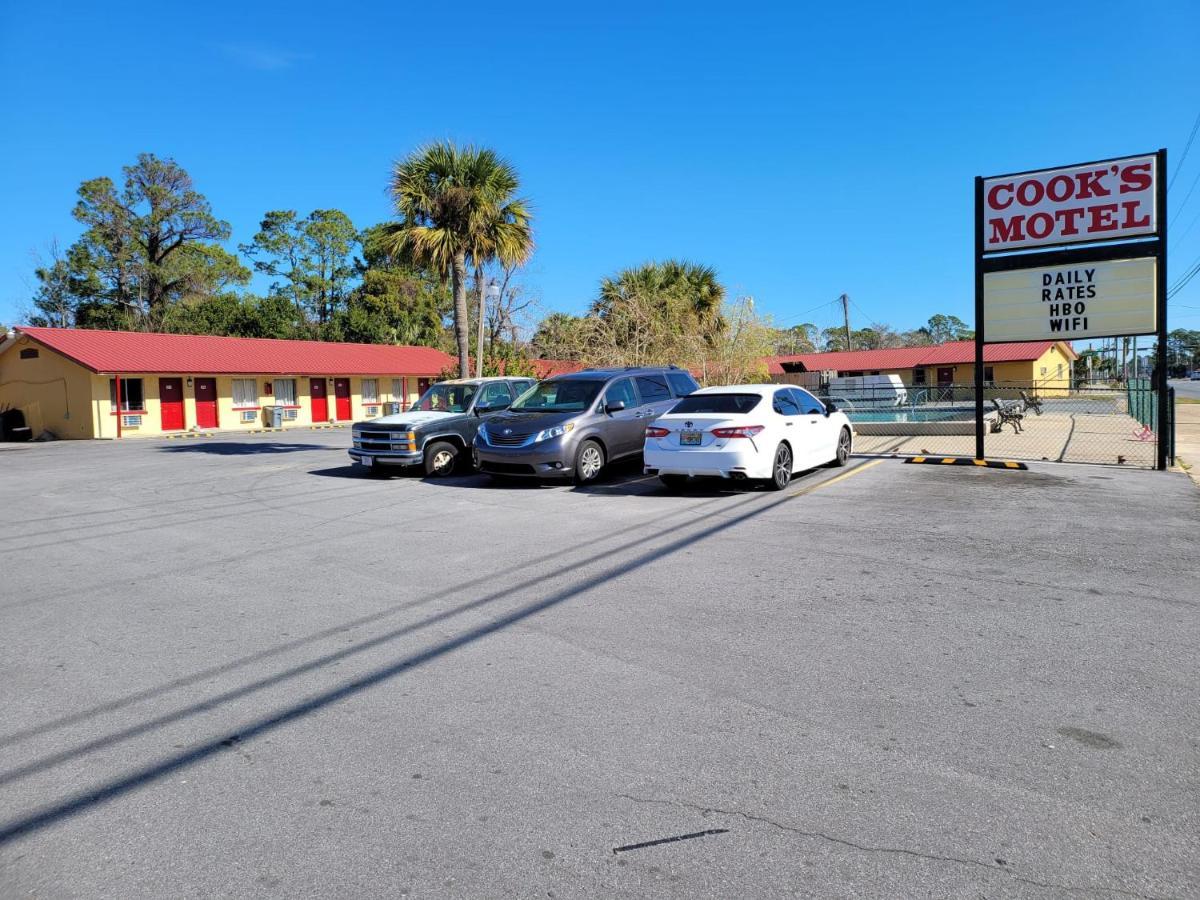Cook'S Motel- Panama City Beach Upper Grand Lagoon Екстер'єр фото